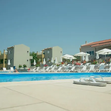 Fournia Village 3*