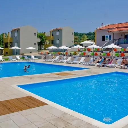 Fournia Village Kastro-Kyllini