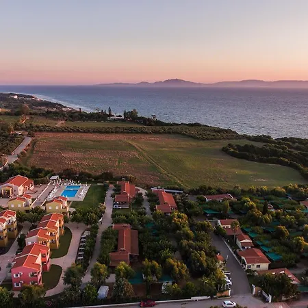 Fournia Village Ξενοδοχείο με διαμερίσματα