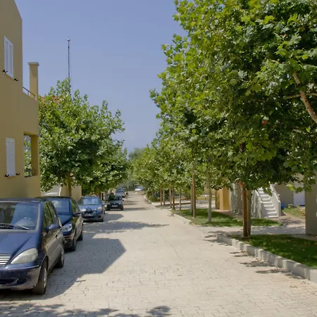 Fournia Village