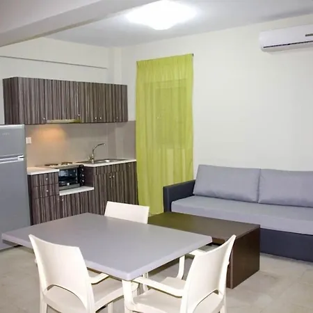 Fournia Village Kastro-Kyllini