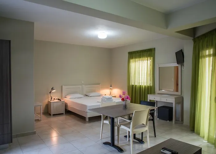 Fournia Village Kastro-Kyllini