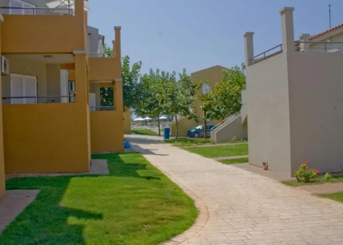 Fournia Village Апарт-отель